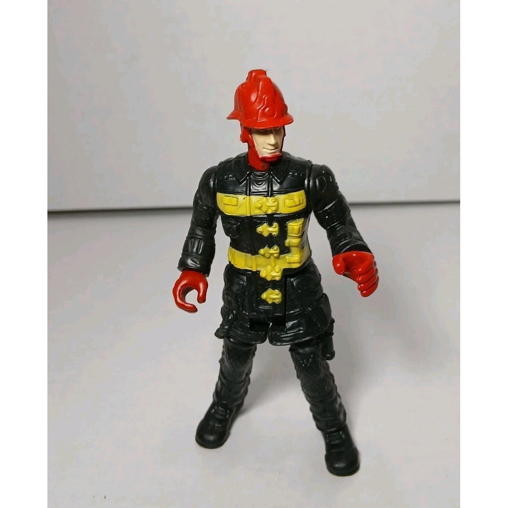 CHAP MEI FIREFIGHTER 3.5" ACTION FIGURE PLASTIC TOY MAN (PRE-OWNED)